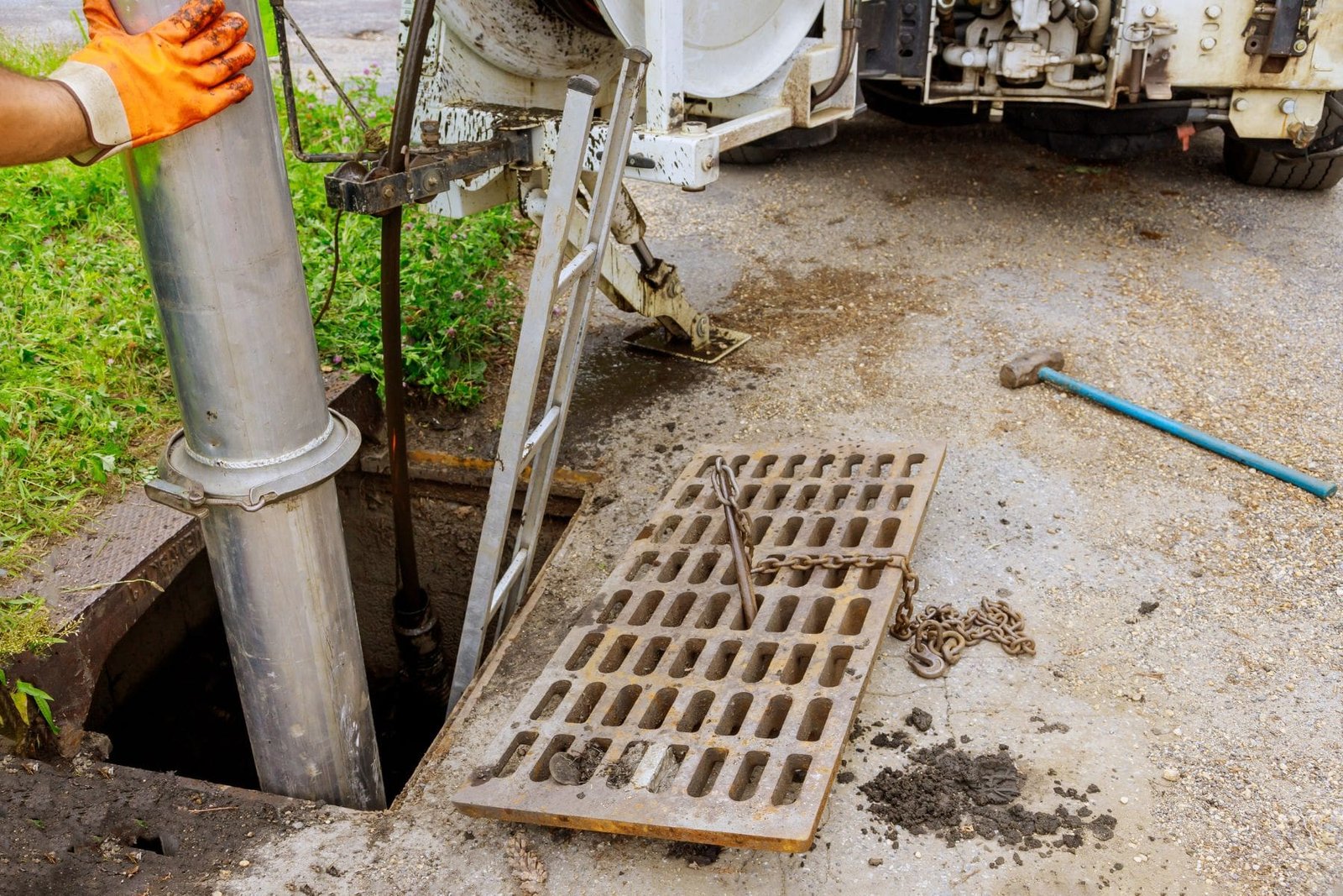 pipe cleaning for commercial